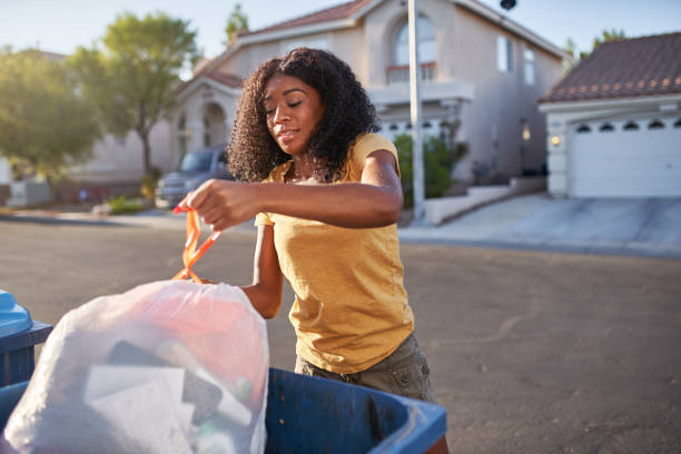 Best Yard Cleanup Services  in Arlington, MN