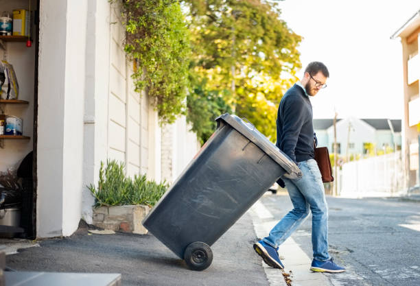 Best Yard Waste Removal  in Arlington, MN